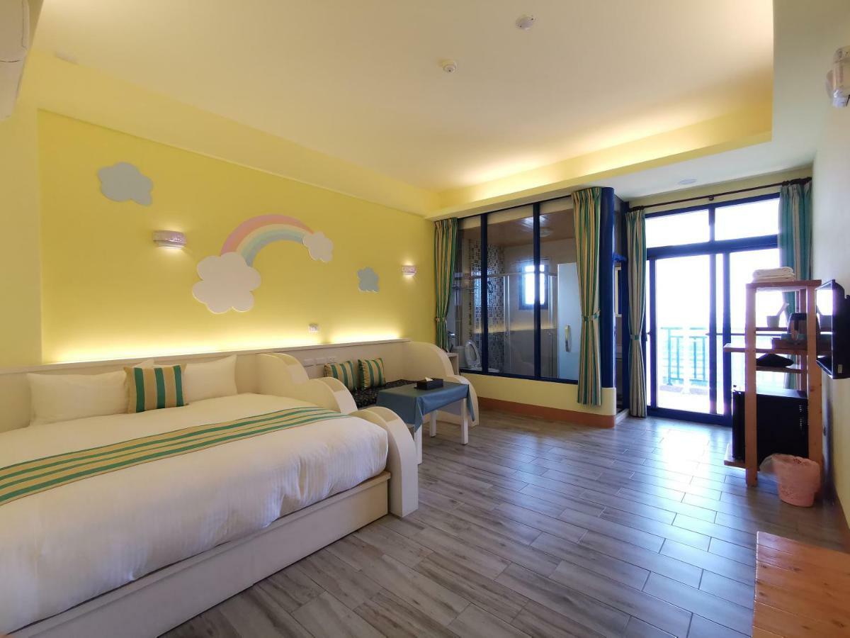 Love Ocean & Happy Bay Homestay Donggang Zewnętrze zdjęcie